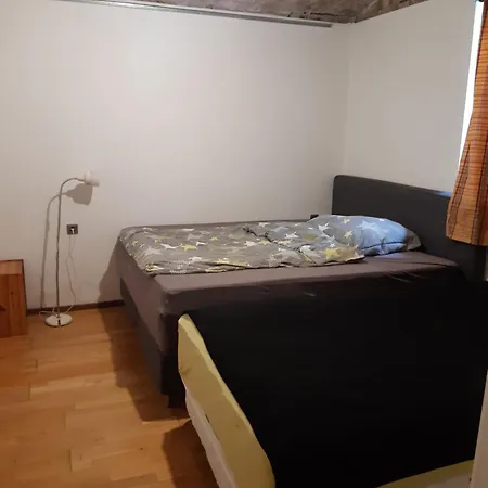 شقة Old Central 2-room Souterrain Flat Iii *